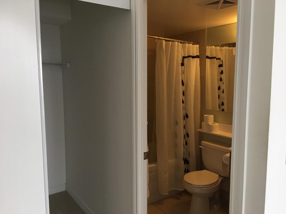 Maplewood Suites - Square One Mississauga Kültér fotó