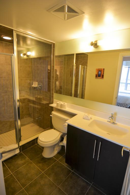Maplewood Suites - Square One Mississauga Szoba fotó