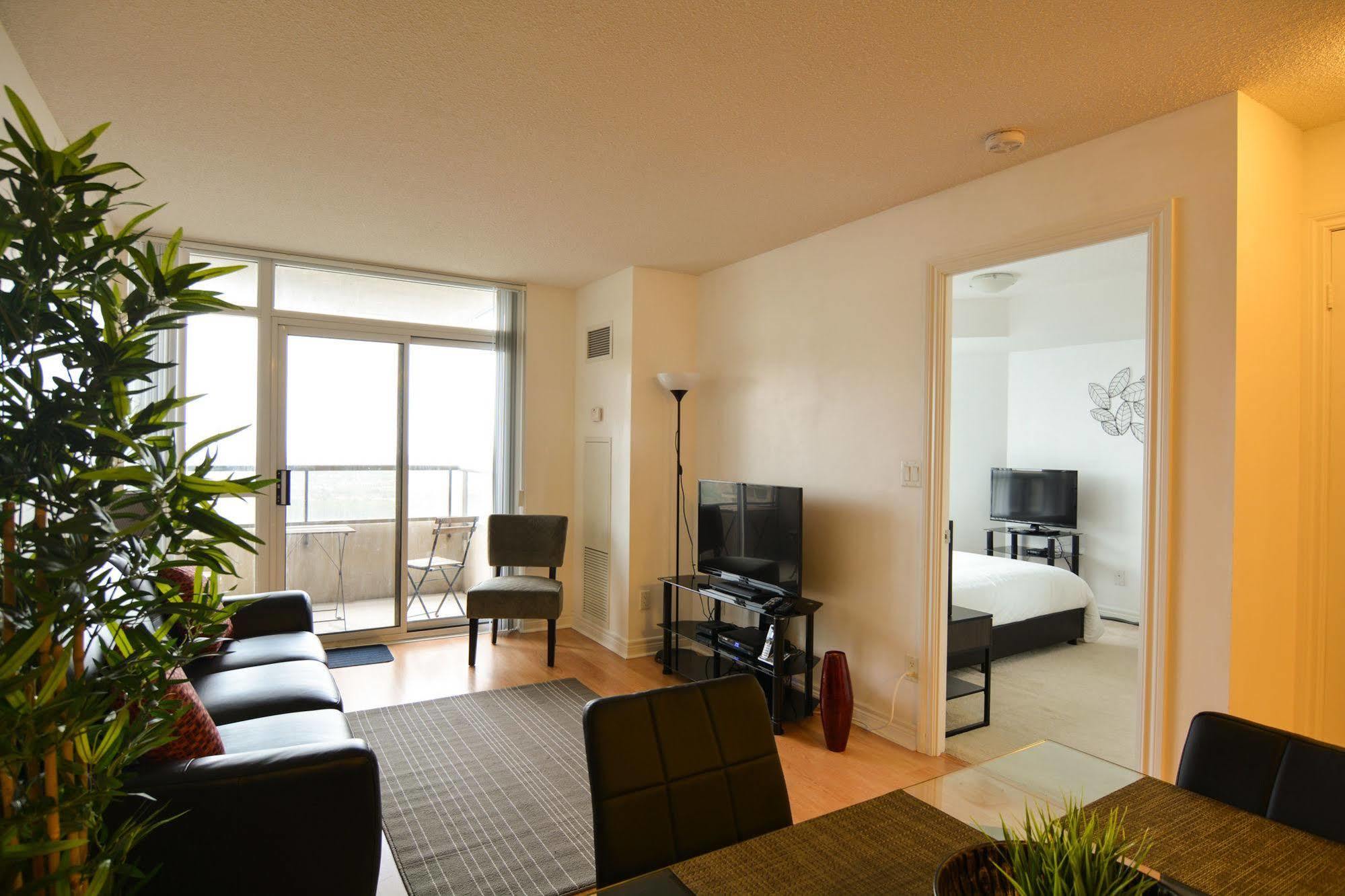 Maplewood Suites - Square One Mississauga Kültér fotó